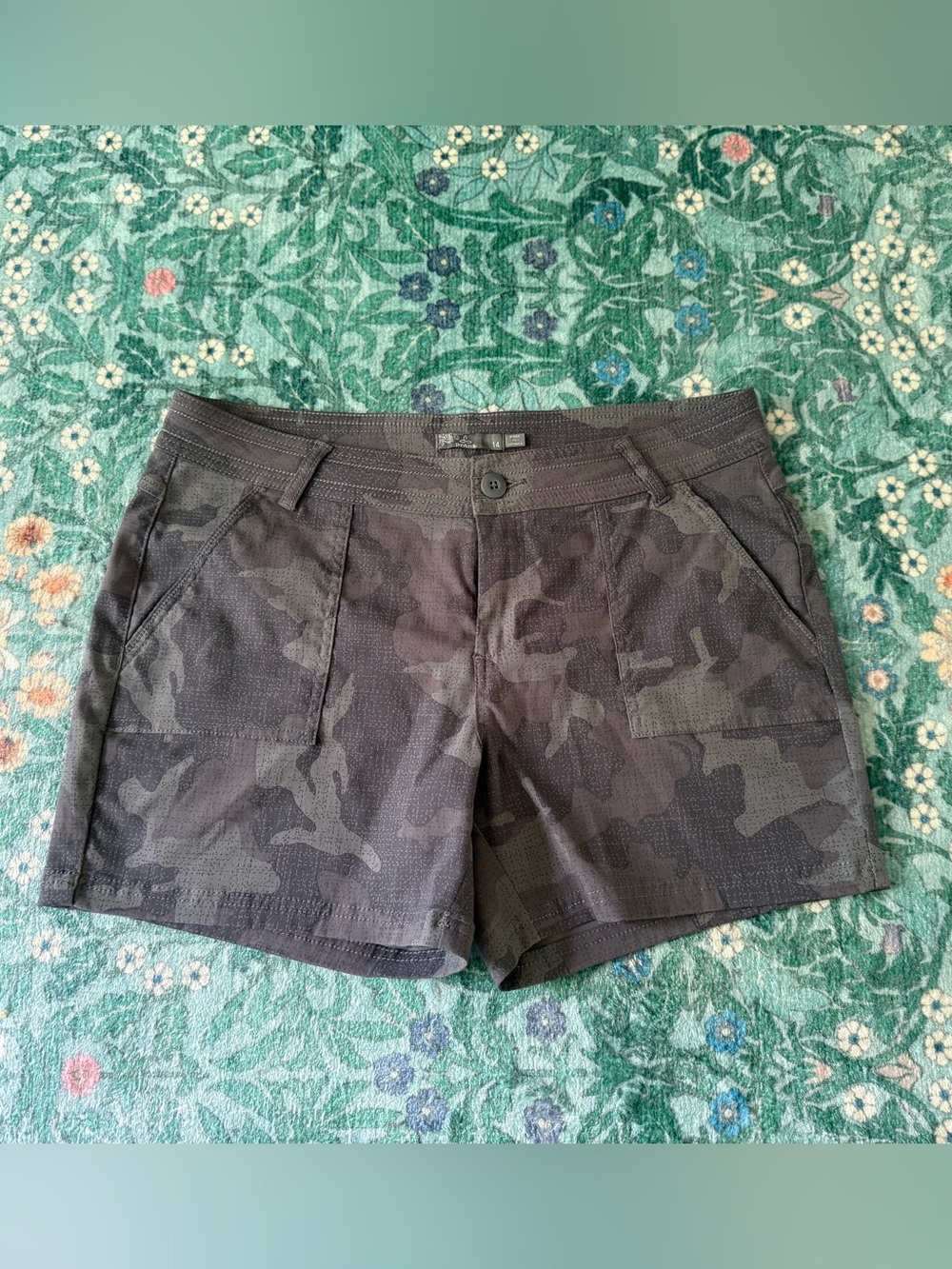 prAna Women's Olivia Shorts - 5"